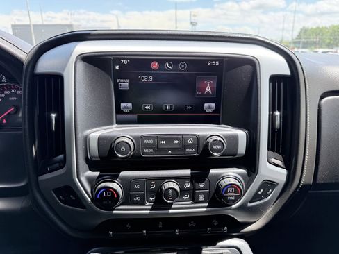 Used 2015 GMC Sierra 1500 SLT w/ SLT Crew Cab Value Package AWD/4WD image 12