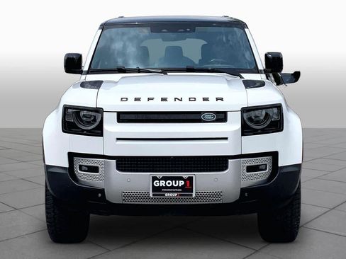 Used 2020 Land Rover Defender 110 HSE AWD/4WD image 4