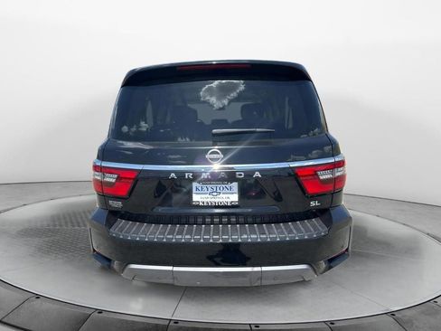Used 2023 Nissan Armada SL w/ Captain's Chairs Package image 4
