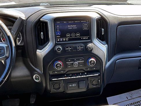 Used 2020 Chevrolet Silverado 1500 LT w/ Texas Edition image 6