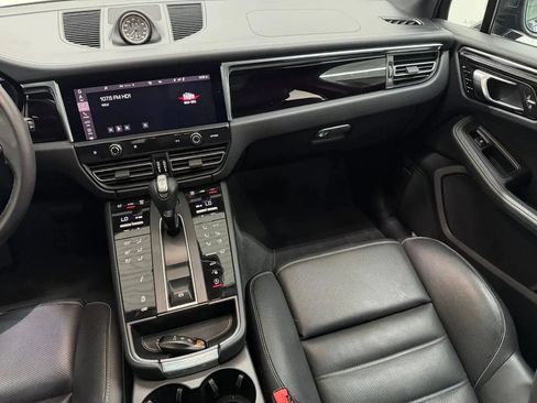 Used 2022 Porsche Macan S AWD/4WD image 34