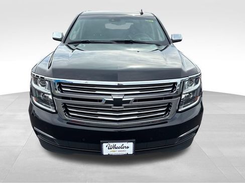 Used 2019 Chevrolet Tahoe Premier AWD/4WD image 9