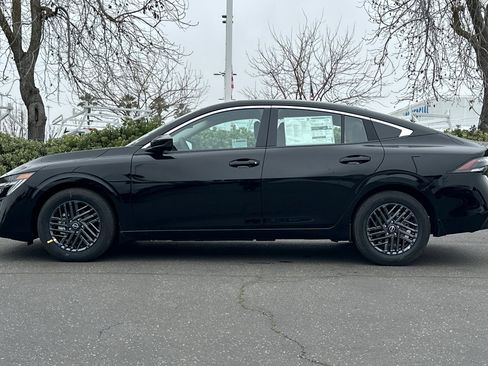 New 2026 Nissan Sentra SV image 7