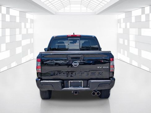 Certified 2022 Nissan Frontier SV AWD/4WD image 6