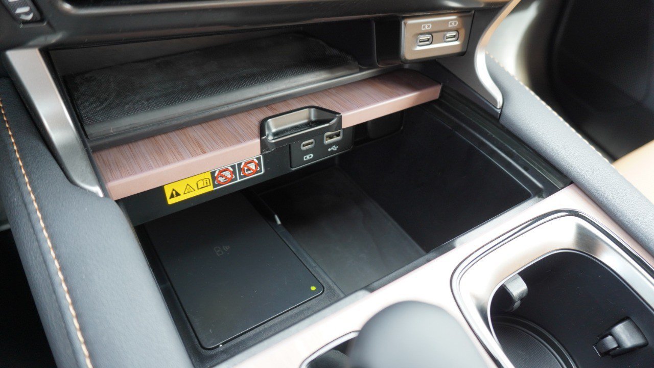 Certified 2025 Lexus RX 350 Premium w/ Accessory Package (Z1) FWD image 19