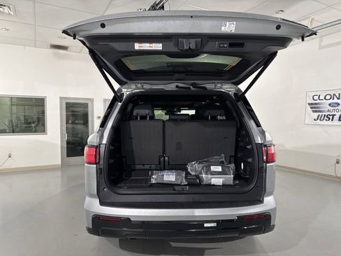 New 2026 Toyota Sequoia Platinum image 8