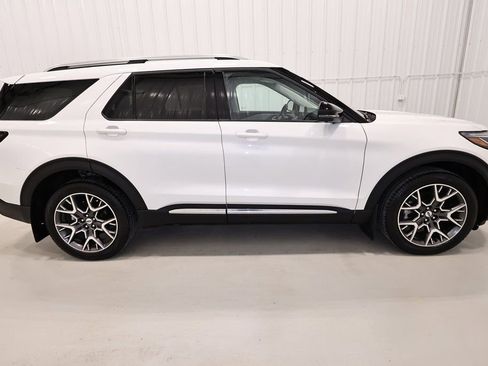 Certified 2025 Ford Explorer Platinum w/ Ultimate Package image 2