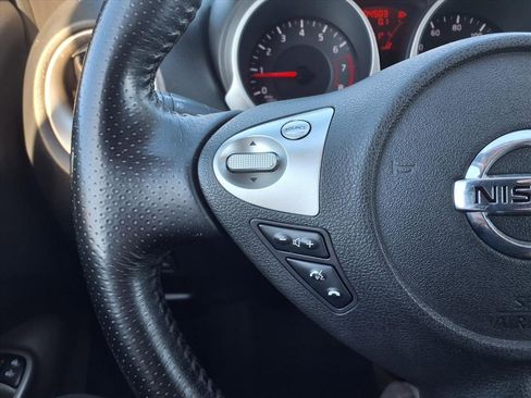 Used 2014 Nissan Juke SL image 23
