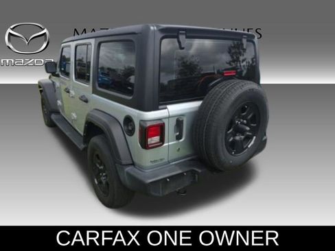 Used 2022 Jeep Wrangler Unlimited Sport AWD/4WD image 2