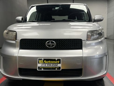 Used 2009 Scion xB image 8