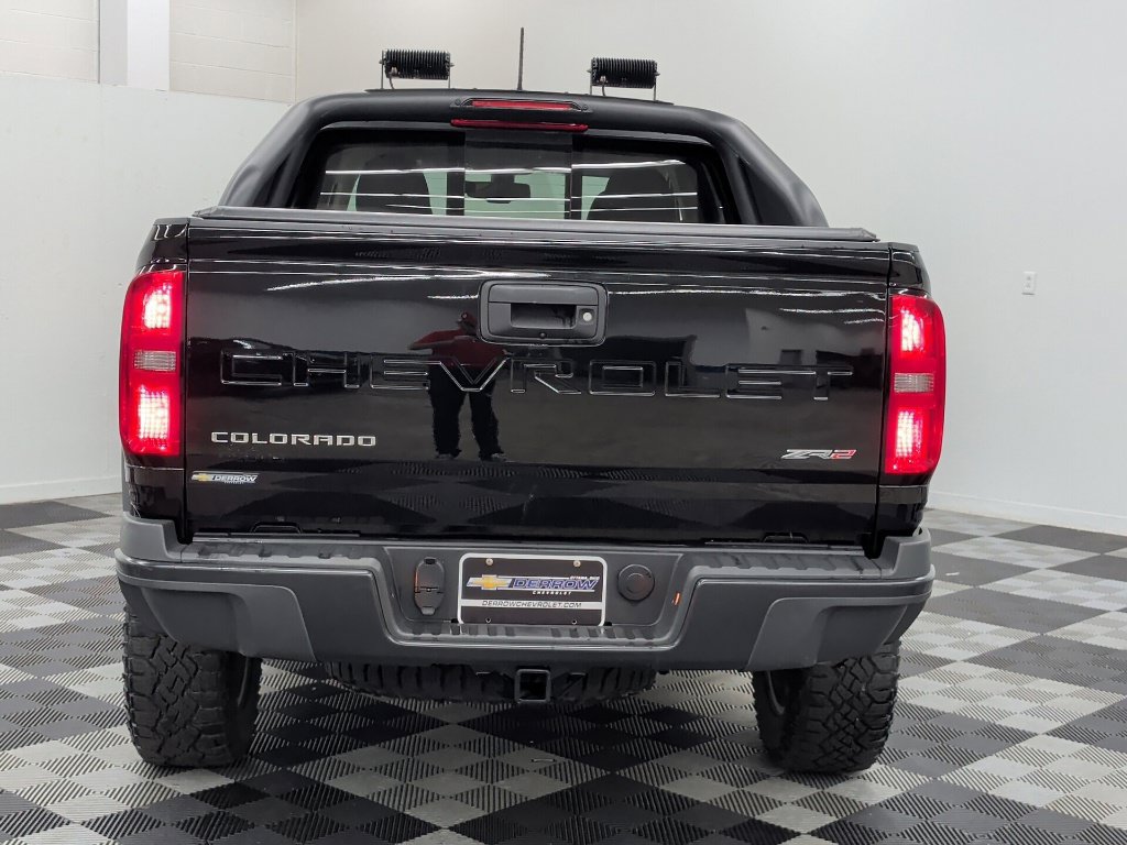 Used 2022 Chevrolet Colorado ZR2 w/ ZR2 Midnight Special Edition AWD/4WD image 6