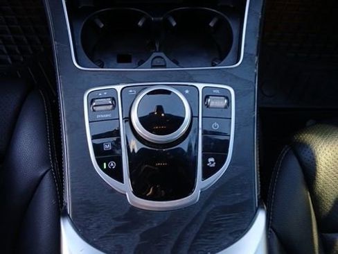 Used 2018 Mercedes-Benz GLC 300 image 21