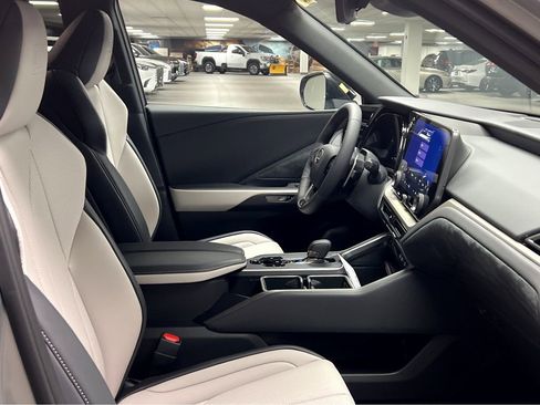 New 2026 Lexus TX 500h AWD image 27