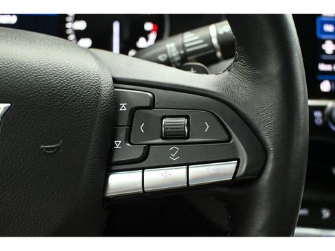 Used 2023 Cadillac CT4 Luxury w/ Sun And Sound Package AWD/4WD image 40