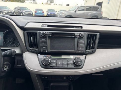 Used 2017 Toyota RAV4 XLE image 20