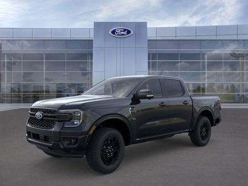New 2025 Ford Ranger Lariat w/ Black Appearance Package AWD/4WD image 2