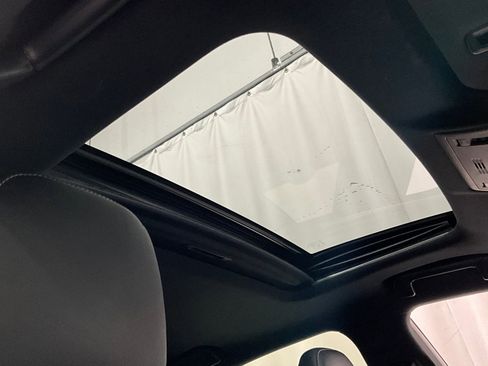 Used 2015 Lexus IS 350 AWD image 21