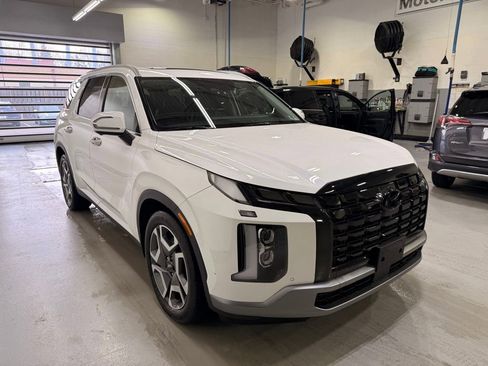 Used 2023 Hyundai Palisade SEL w/ Premium Package image 7