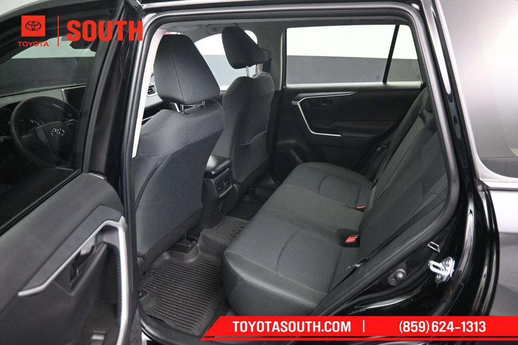 Certified 2025 Toyota RAV4 LE AWD/4WD image 10