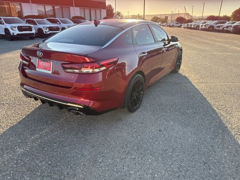 Used 2019 Kia Optima S image 5