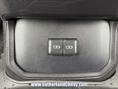 Used 2022 Toyota Highlander XLE image 49