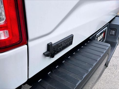 Used 2016 Ford F150 XLT w/ Equipment Group 302A Luxury RWD image 10