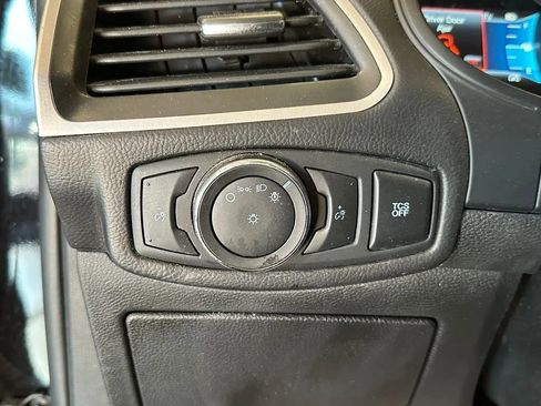 Used 2023 Ford Edge SEL AWD/4WD image 18