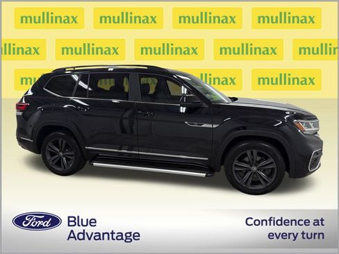 Used 2021 Volkswagen Atlas SE w/ Towing Package FWD image 2