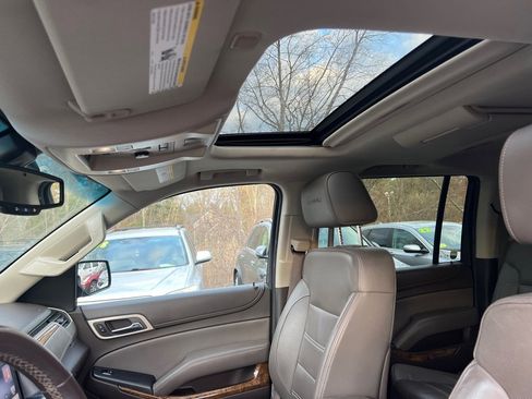 Used 2015 GMC Yukon XL Denali w/ Open Road Package AWD/4WD image 40