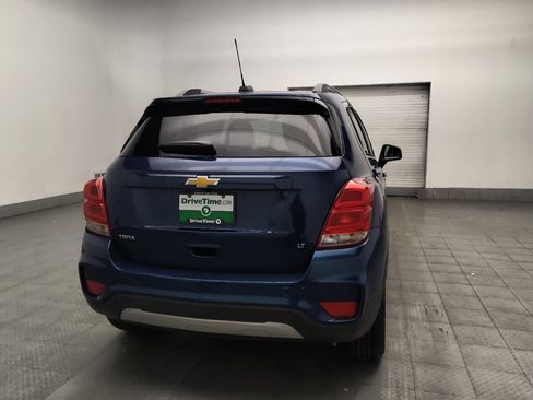 Used 2020 Chevrolet Trax LT w/ LT Convenience Package FWD image 7
