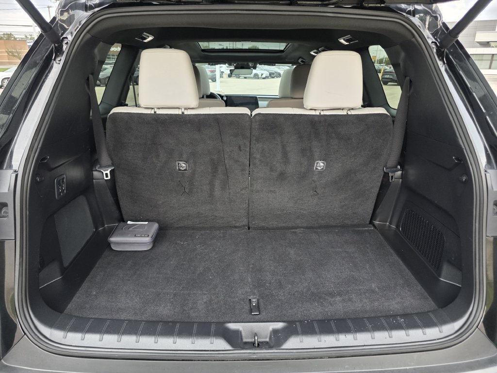 Certified 2024 Lexus TX 350 AWD w/ Captains Chair Package image 31