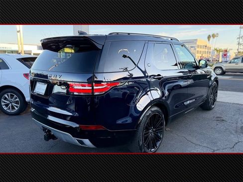 Used 2020 Land Rover Discovery HSE image 36