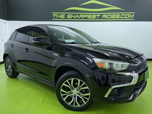 Used 2017 Mitsubishi Outlander Sport SE image 1