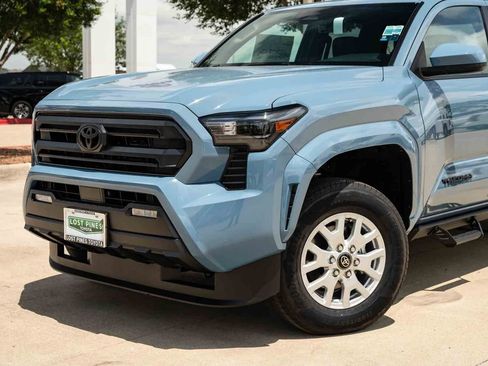 New 2026 Toyota Tacoma SR5 AWD/4WD image 6