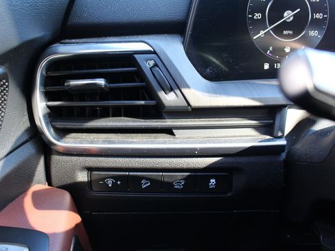 Certified 2023 Kia Telluride SX image 26