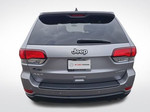 Used 2021 Jeep Grand Cherokee Laredo image 21