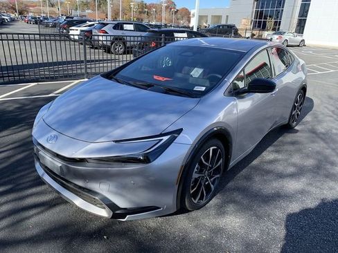New 2026 Toyota Prius Plug-In Hybrid FWD image 1
