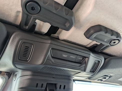 New 2026 Jeep Gladiator Willys AWD/4WD image 34