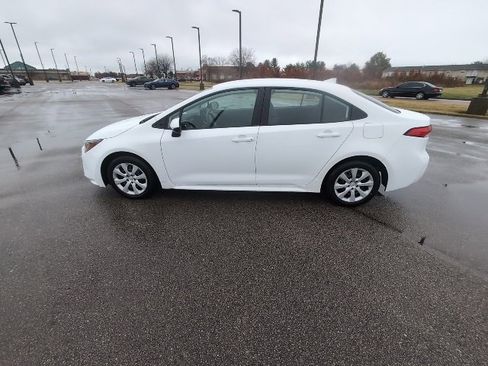 Certified 2024 Toyota Corolla LE image 6