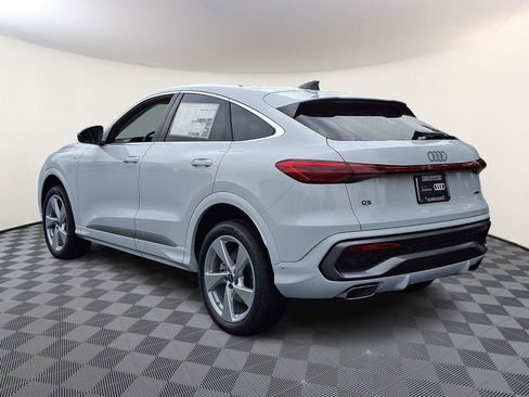 New 2026 Audi Q5 Premium Plus AWD/4WD image 4