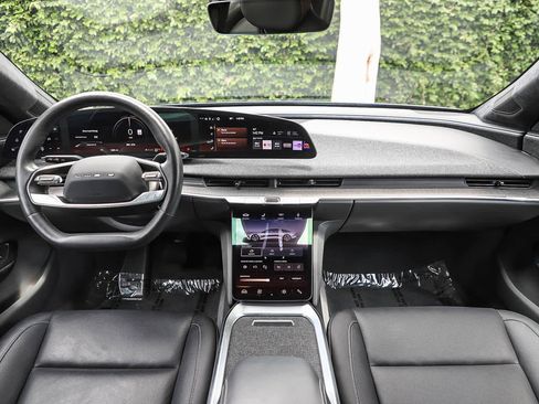Used 2024 Lucid Air Touring AWD/4WD image 11