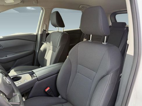 Certified 2026 Nissan Rogue S image 5