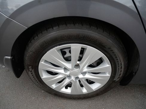 Used 2020 Nissan Sentra S image 34