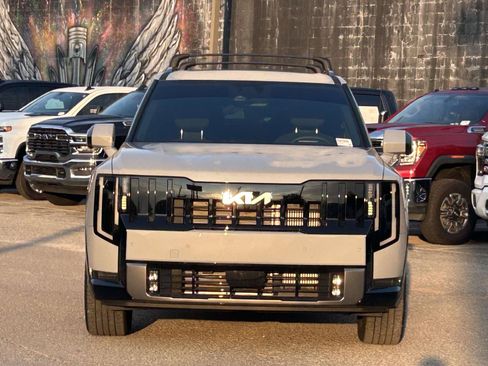 Used 2027 Kia Telluride SX Prestige w/ Towing Package AWD/4WD image 2