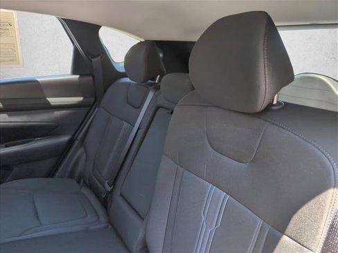 Used 2025 Hyundai Tucson SEL FWD image 18