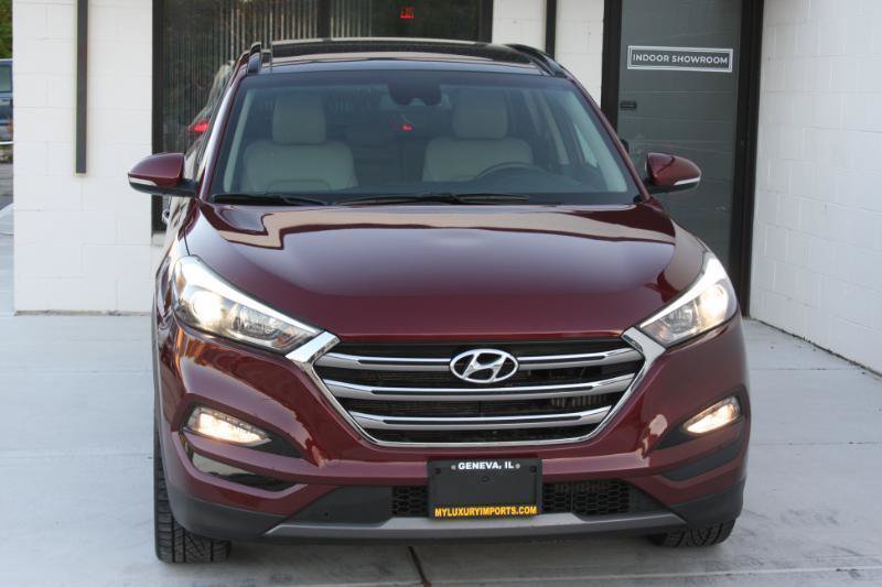 Used 2016 Hyundai Tucson Limited w/ Option Group 03 AWD/4WD image 3