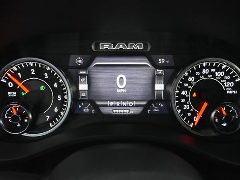 Used 2020 RAM 1500 Big Horn AWD/4WD image 32