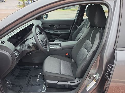 New 2026 Nissan Sentra SV FWD image 5