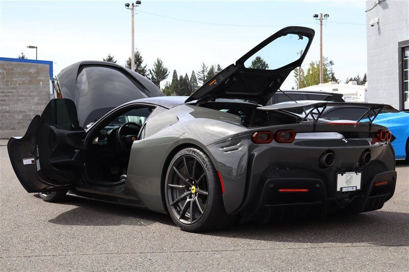 Used 2021 Ferrari SF90 Stradale AWD/4WD image 31