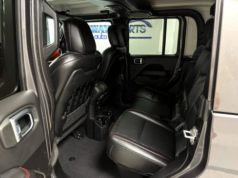 Used 2021 Jeep Gladiator Rubicon image 32